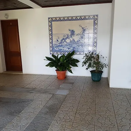 O Paraiso No Terraco * פוז דו ארליו